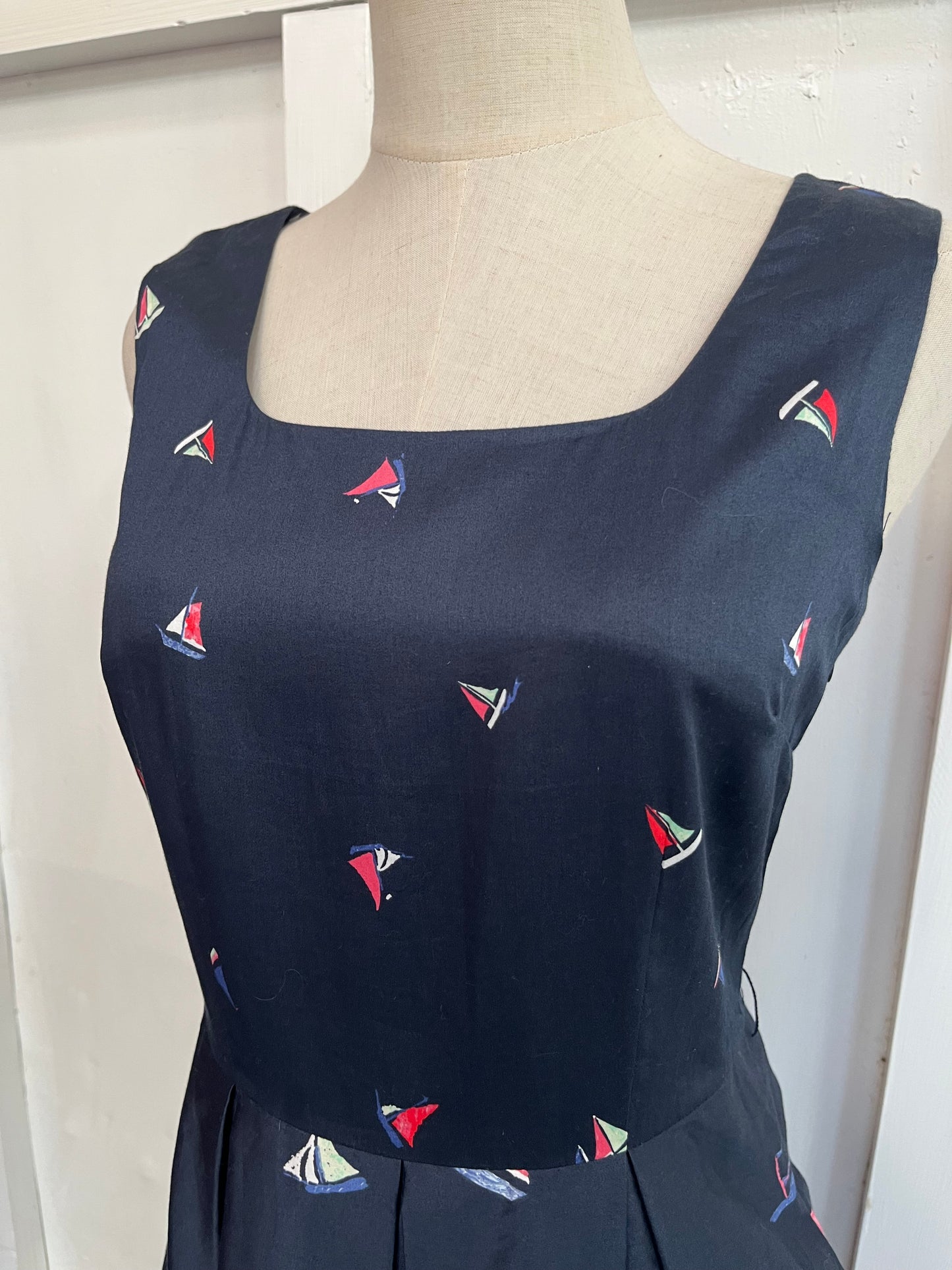 LAURA ASHLEY- YACHT DRESS SZ 8