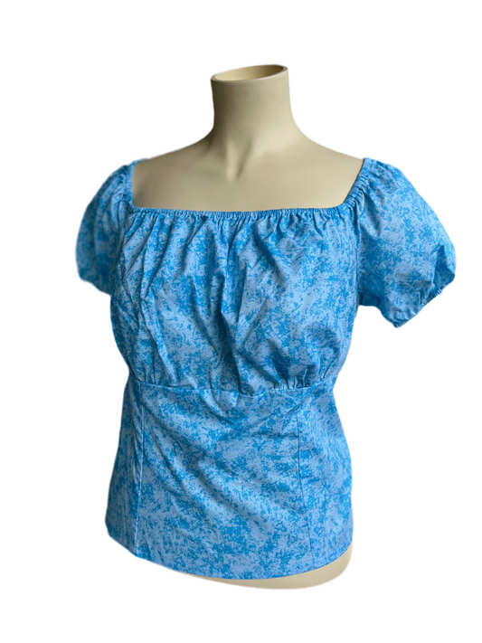 LIGHT BLUE PEASANT TOP 20+