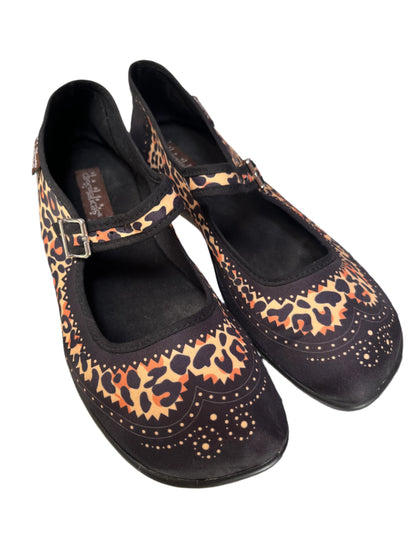 HOT CHOCOLATE  - LEOPARD PRINT SZ 39