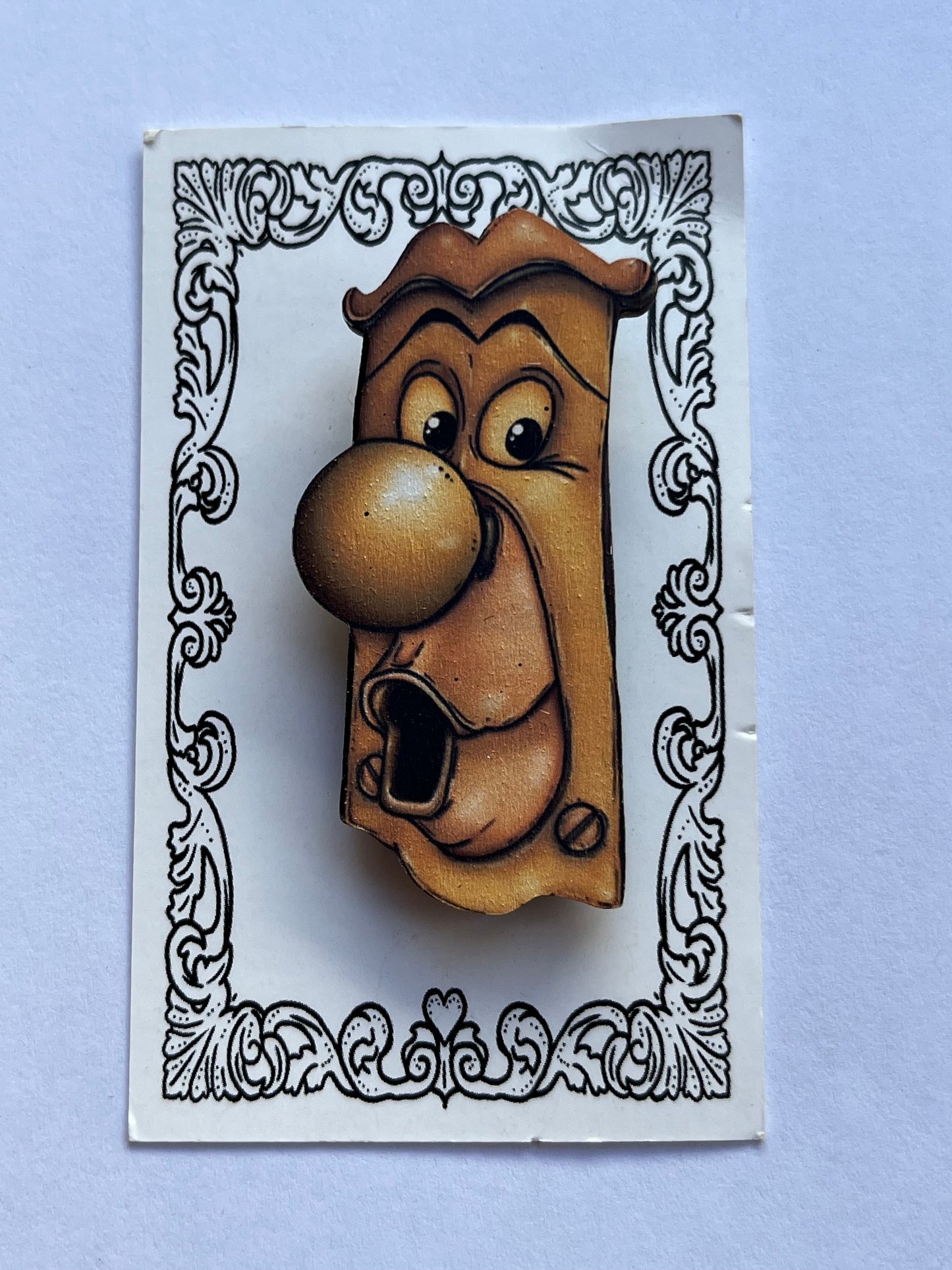 HUNGRY DESIGNS - DOOR KNOCKER BROOCH