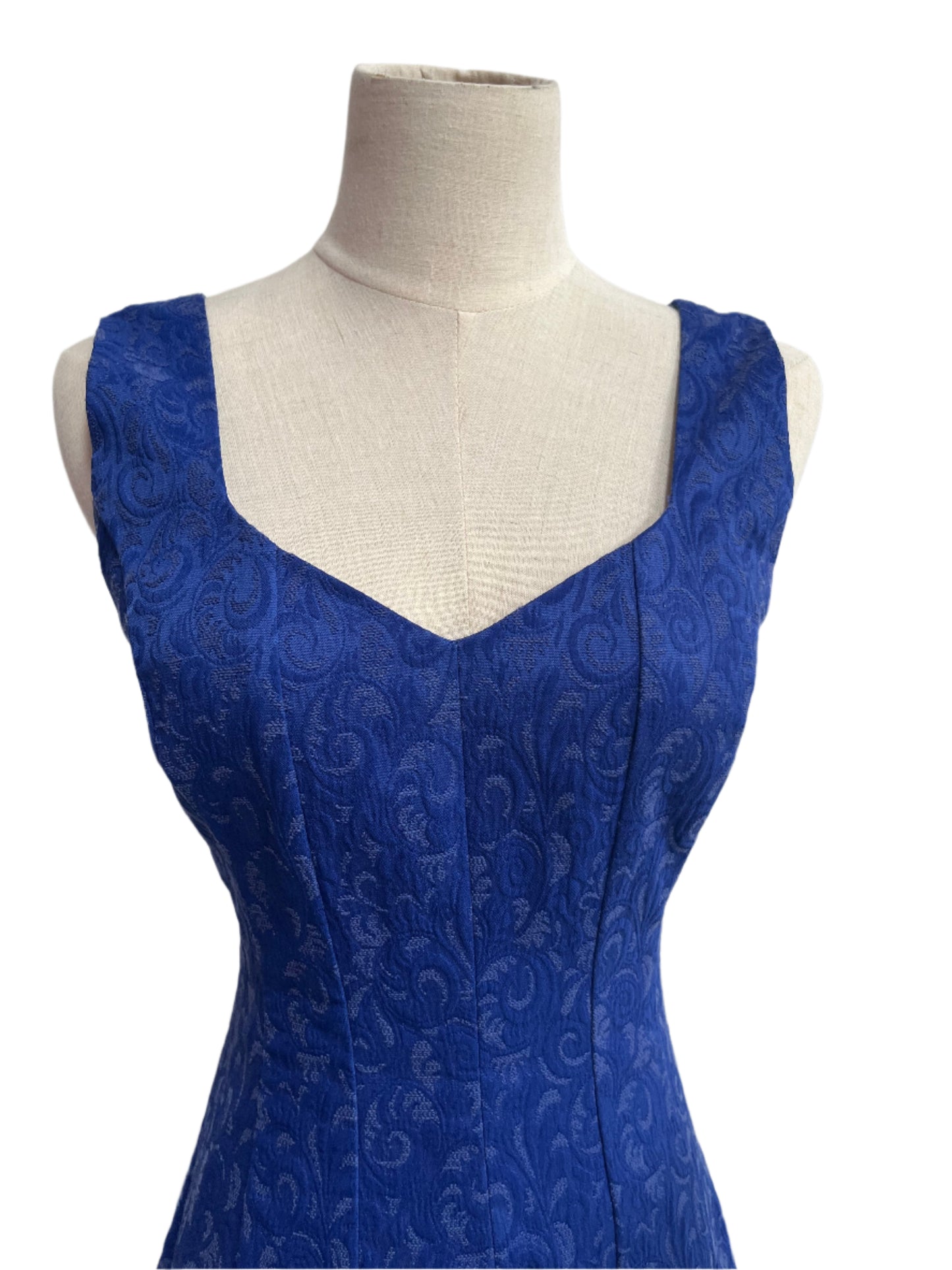 REVIEW - BLUE BROCADE DRESS SZ 8