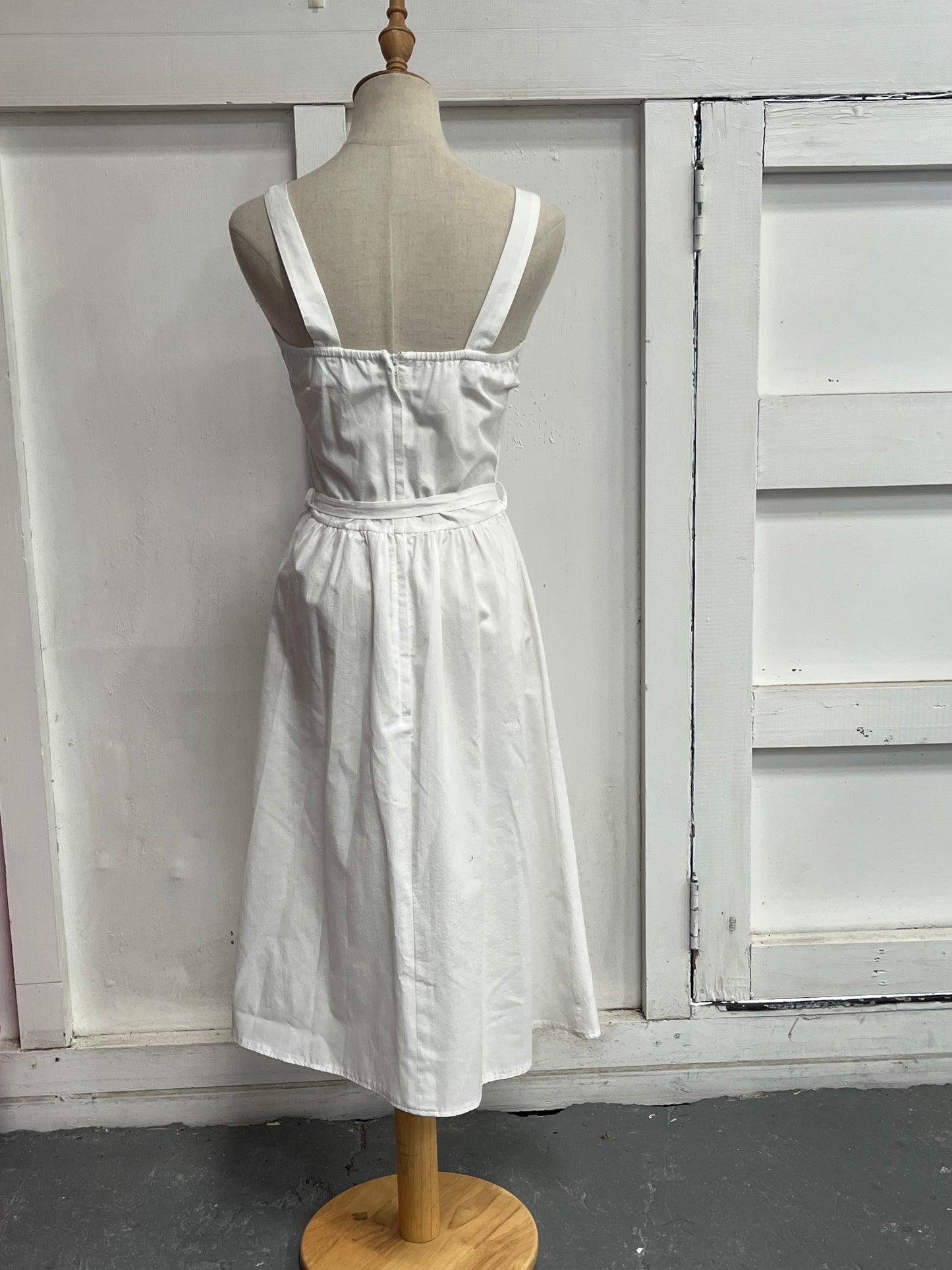 SWEET SUMMER DRESS - SZ 8