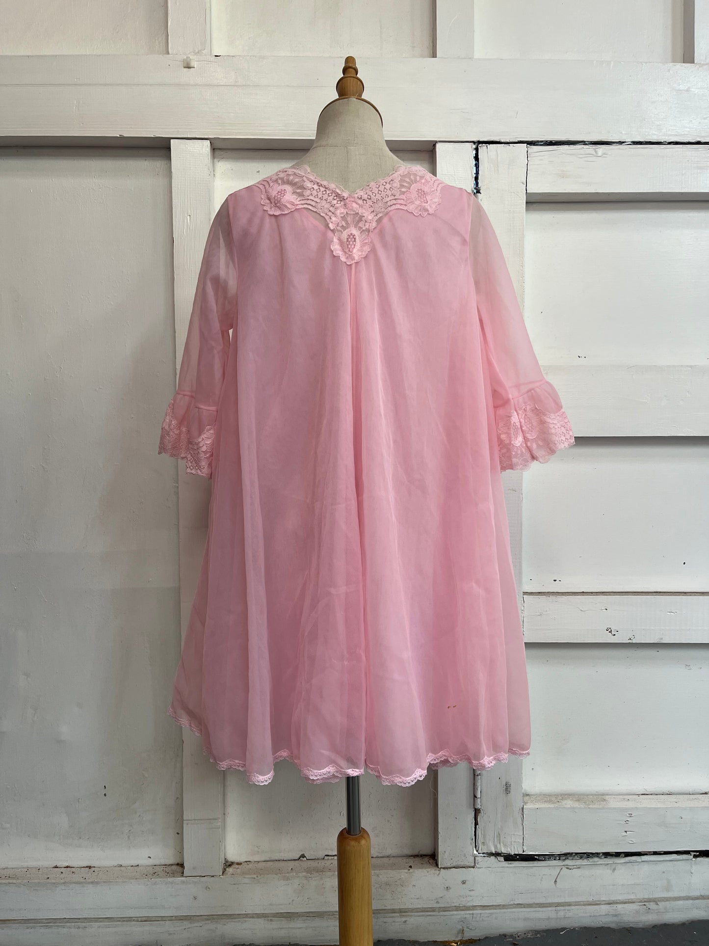 PINK NYLON NIGHTIE SET SZ 14