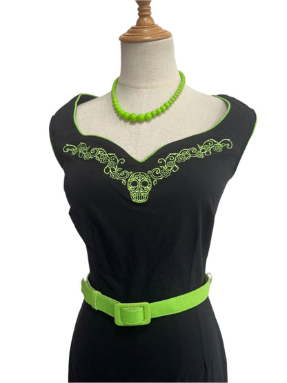 PINUP COUTURE - BLACK & GREEN SKULL DRESS SZ 10