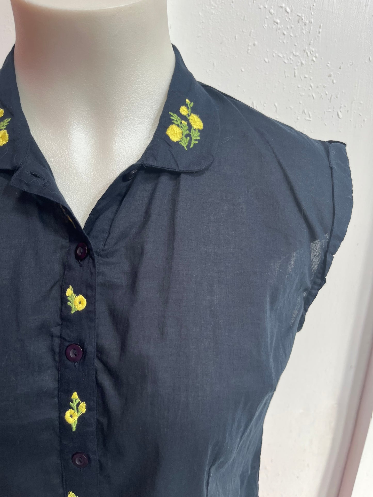 REVIVAL - DAISY BLOUSE SZ 10