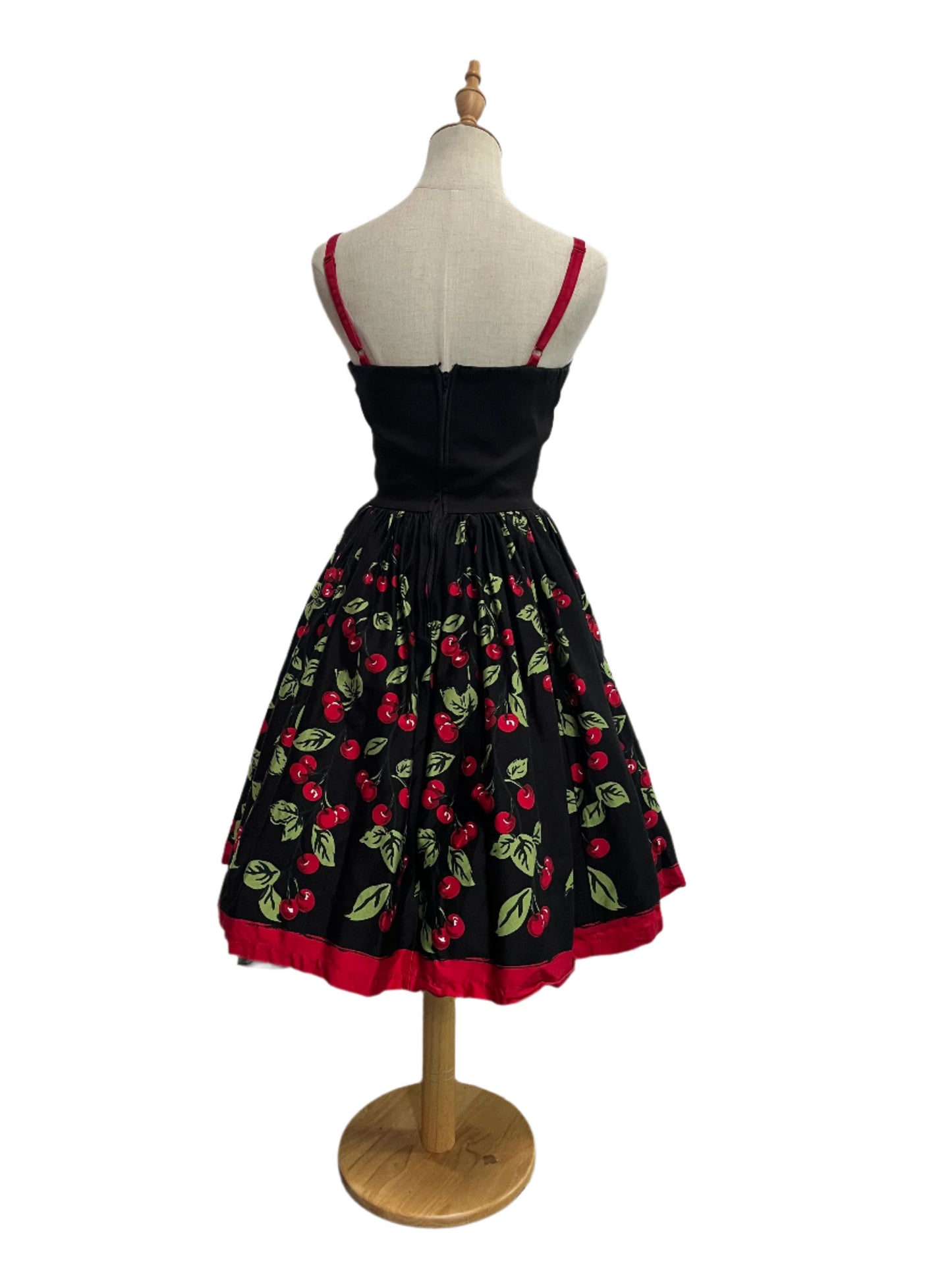 PIN UP GIRL - CHERRY DRESS sz 8