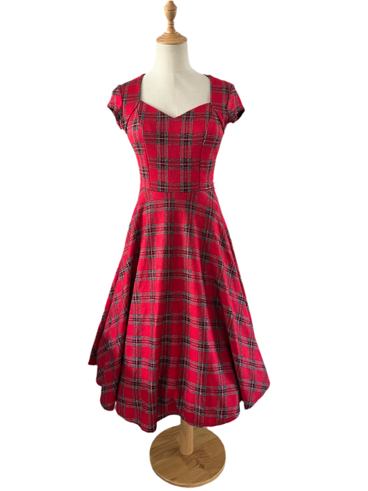 RED TARTAN DRESS sz8