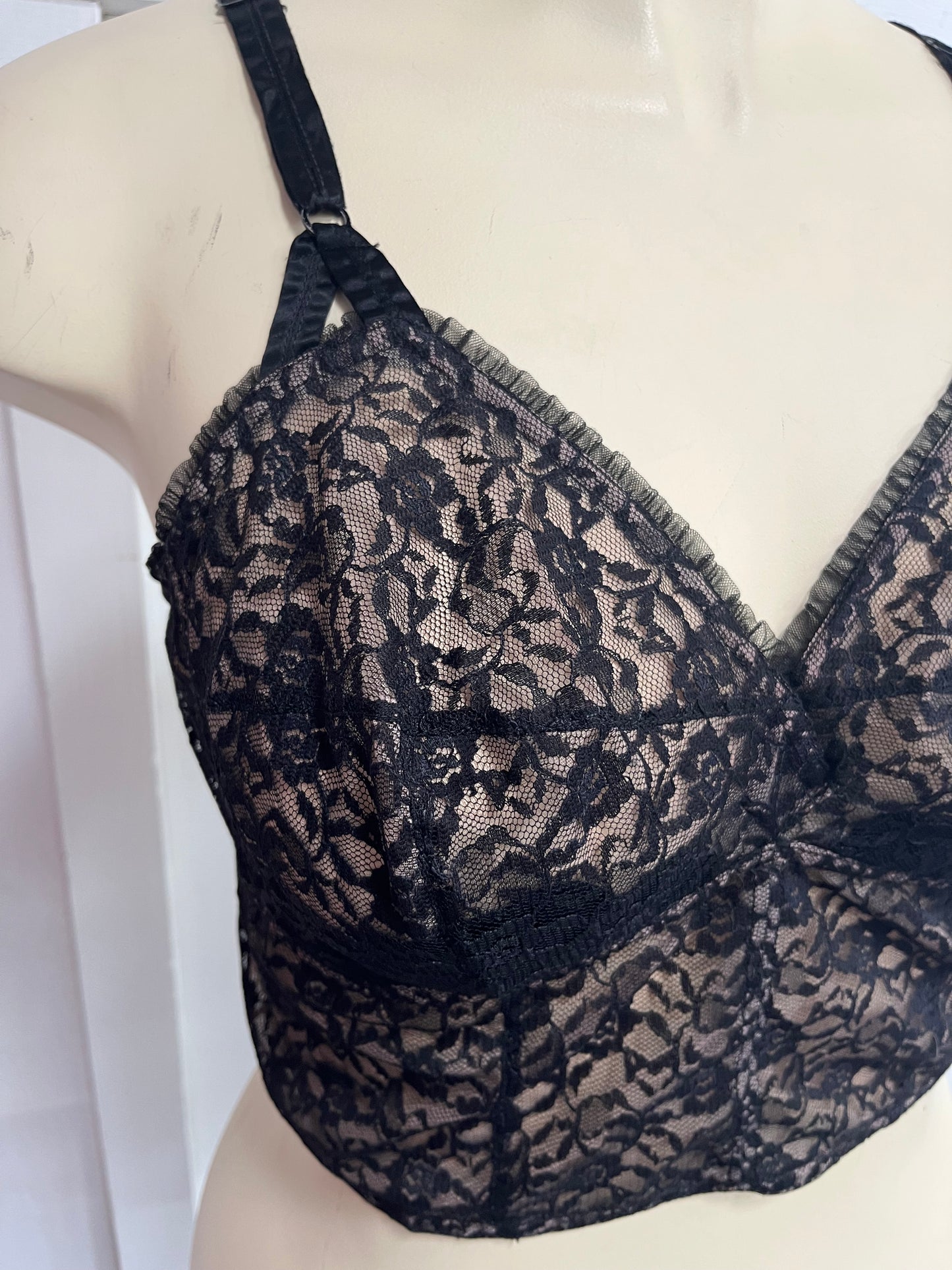 LILY OF FRANCE - LONG LINE BRA 40-41C