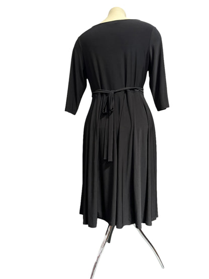 LADY VINTAGE - BLACK DRESS sz18