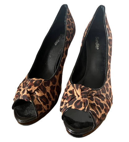 SANDLER - LEOPARD PRINT HEELS SZ 7.5