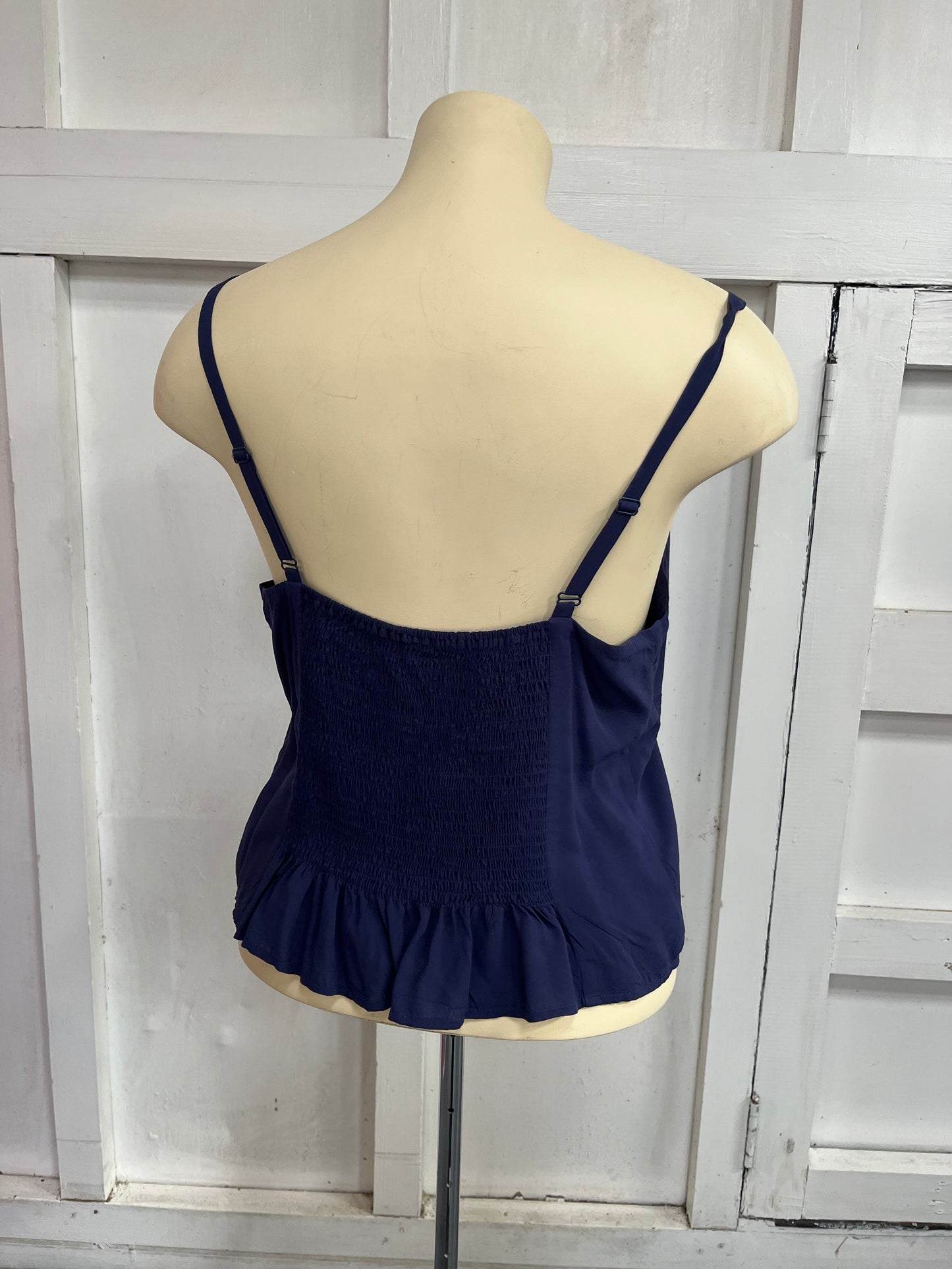 COLLECTIF - NAVY SHOE STRING TOP sz2xl