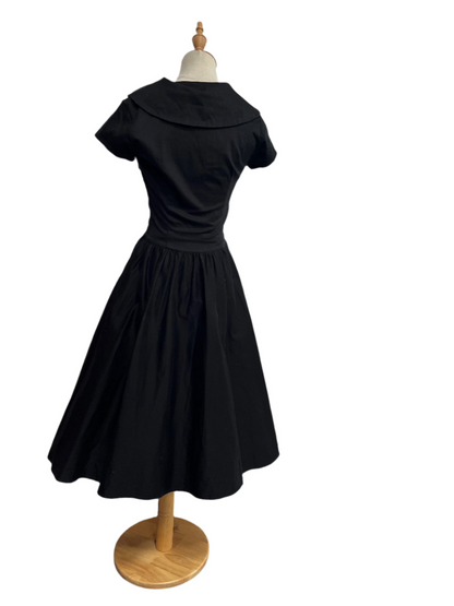 PINUP COUTURE: BLACK DRESS sz 6