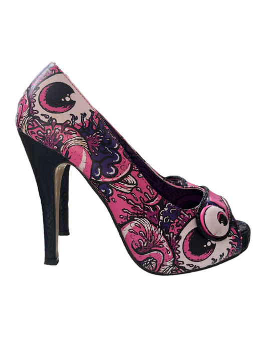 IRONFIST - EYEBALL HEELS Sz 37