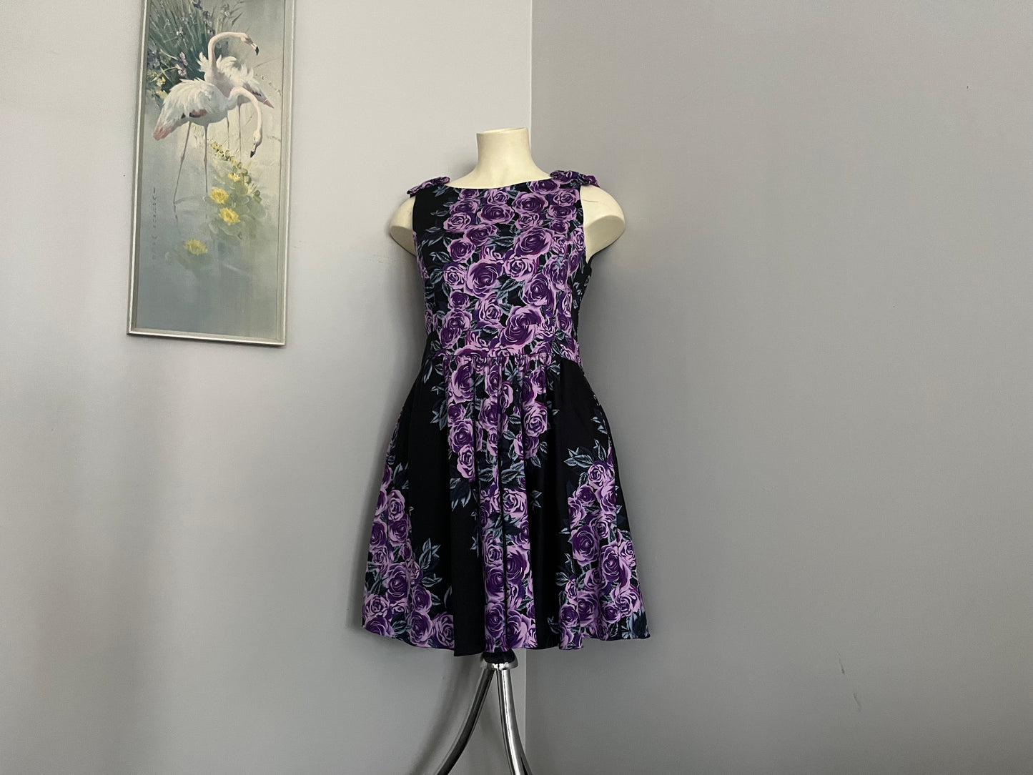 LADY VINTAGE PURPLE FLORAL DRESS SZ 18