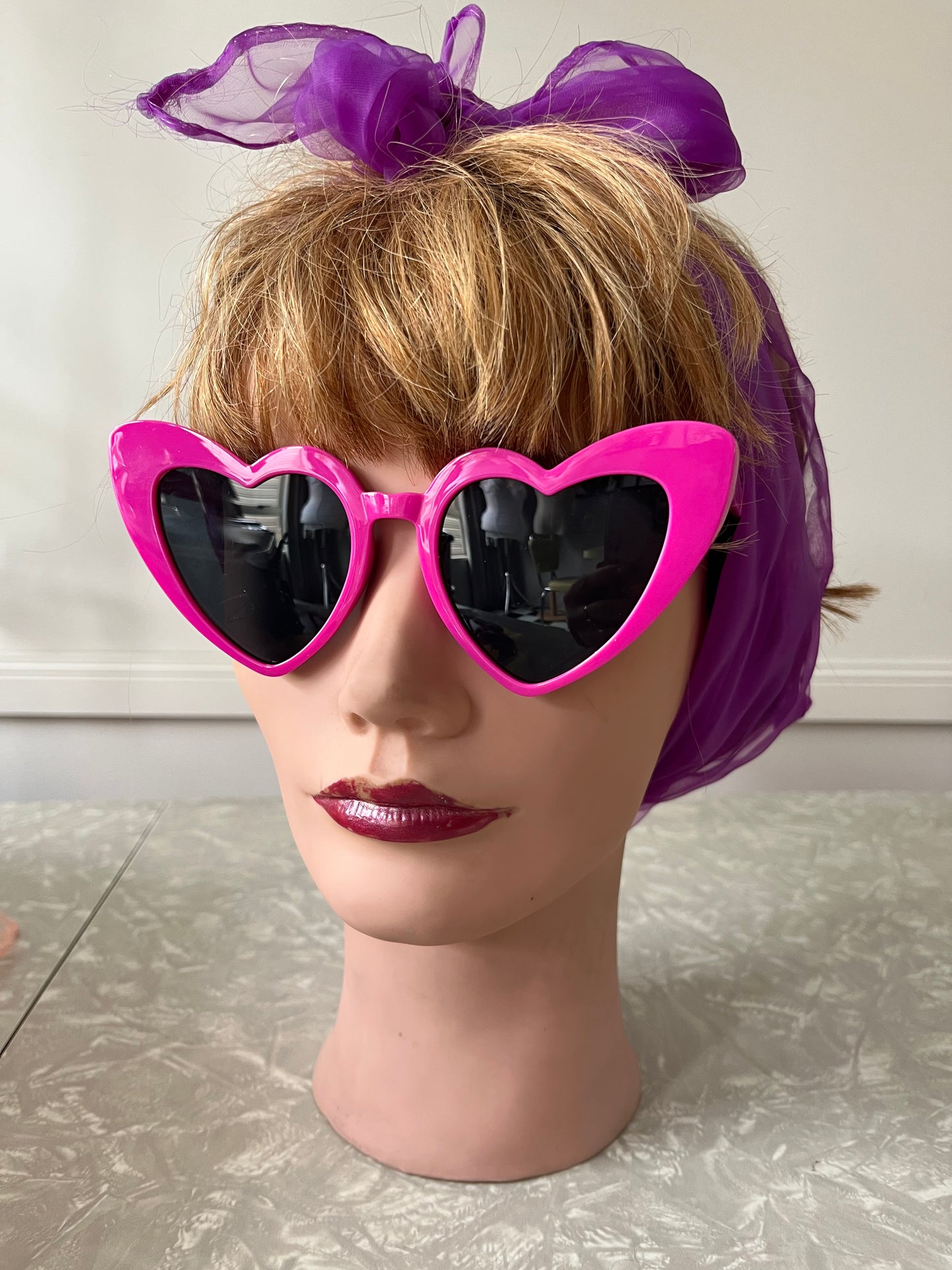 HOT PINK HEART SUNGLASSES