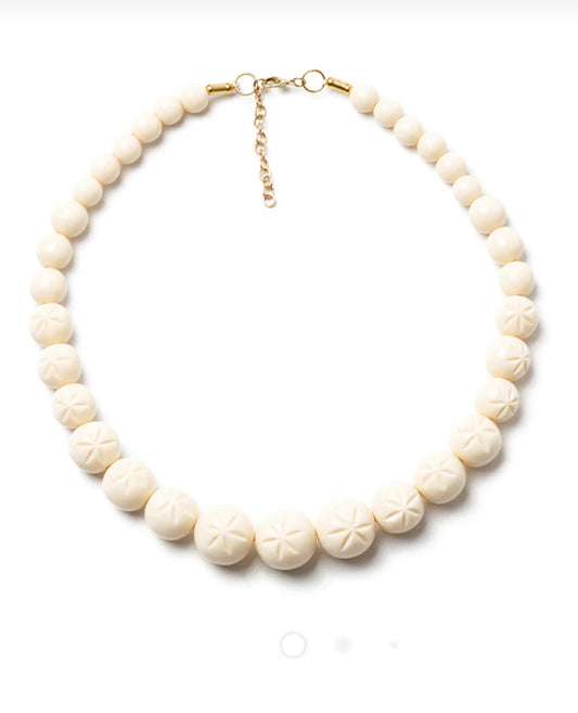 CREAM heavy carve bead necklace